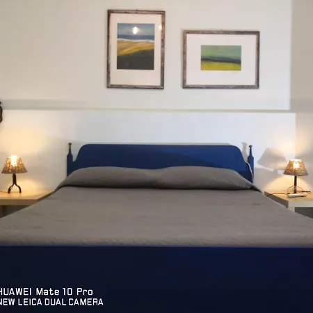 Casa Tellina Bed & Breakfast *